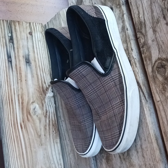 Vans low tops - Picture 2 of 13
